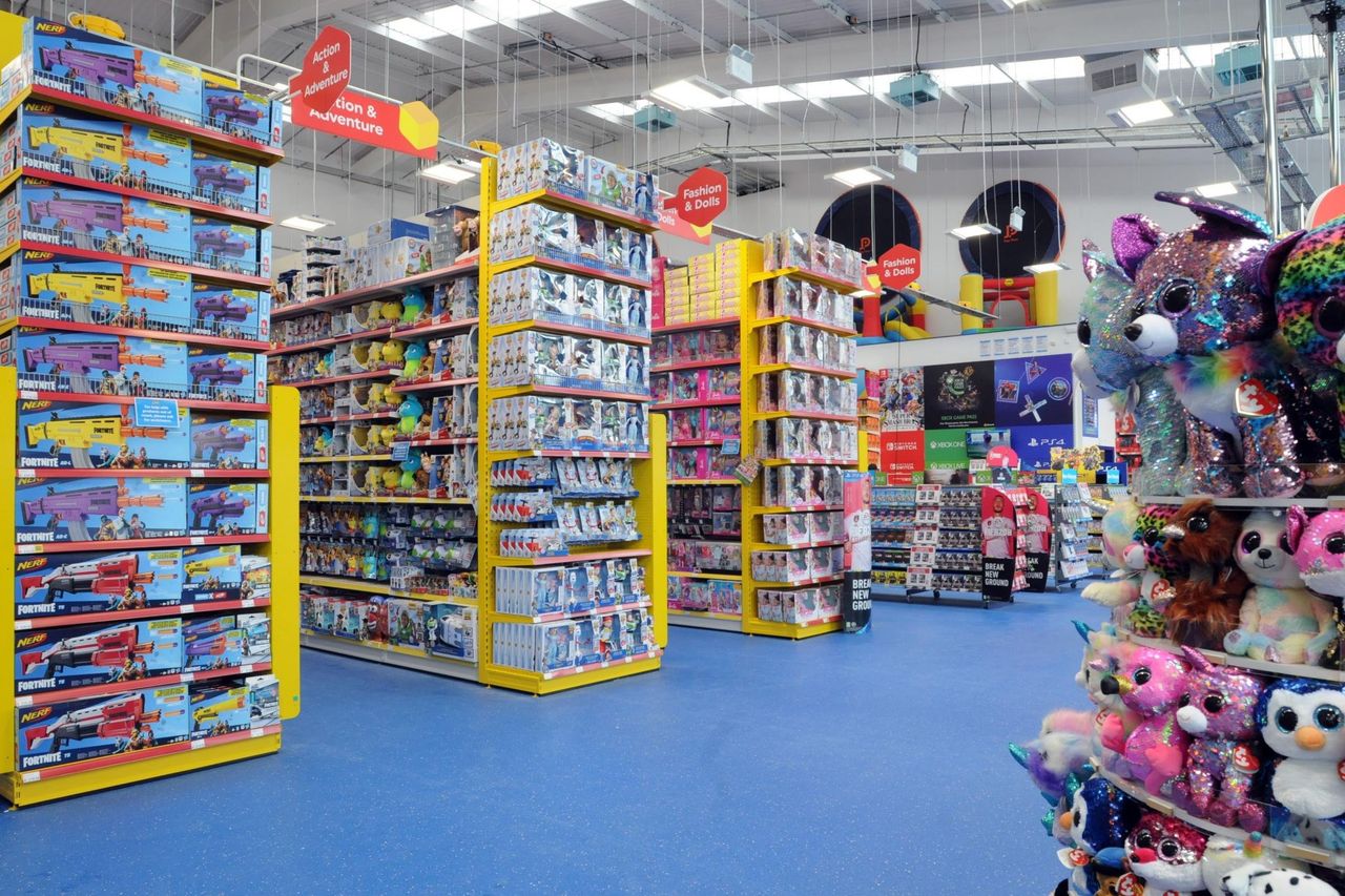 Smyths Toys UK arm clocks up sales of over 1bn Irish Independent